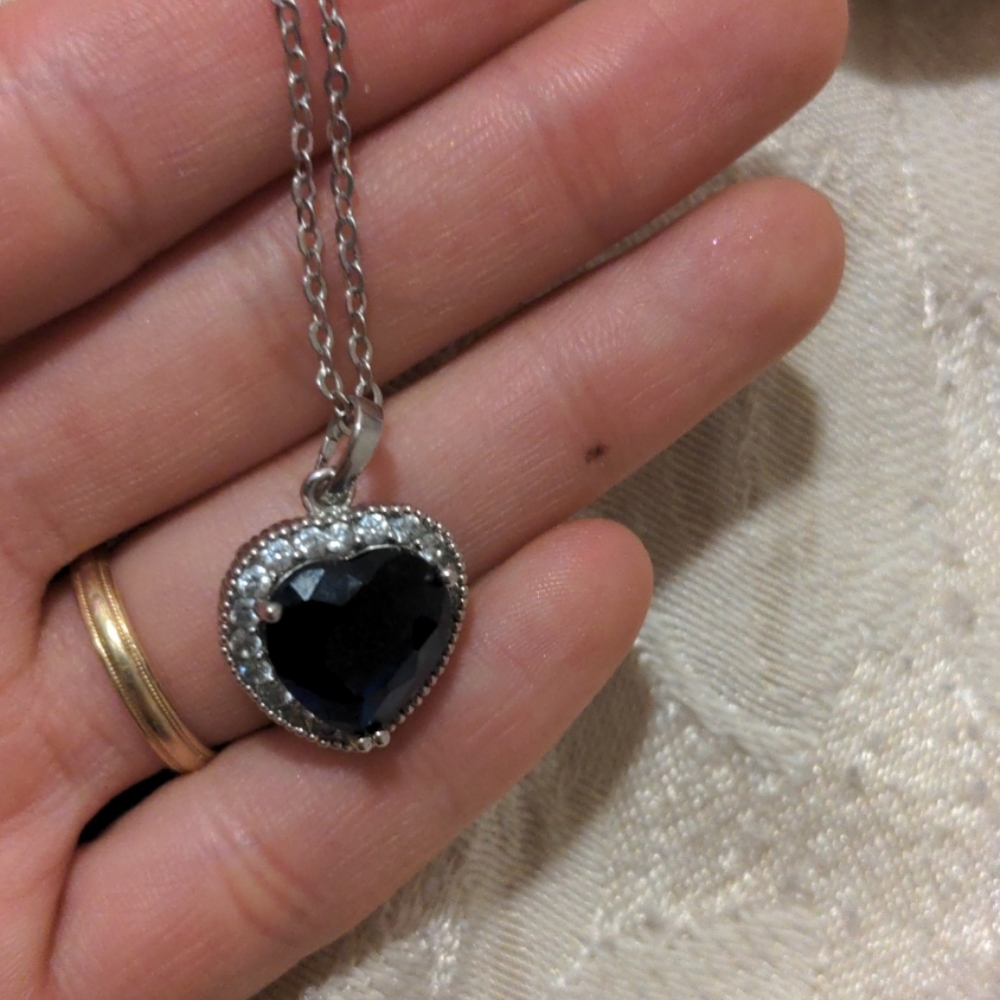 Blue heart pendant - Picture 2 of 2